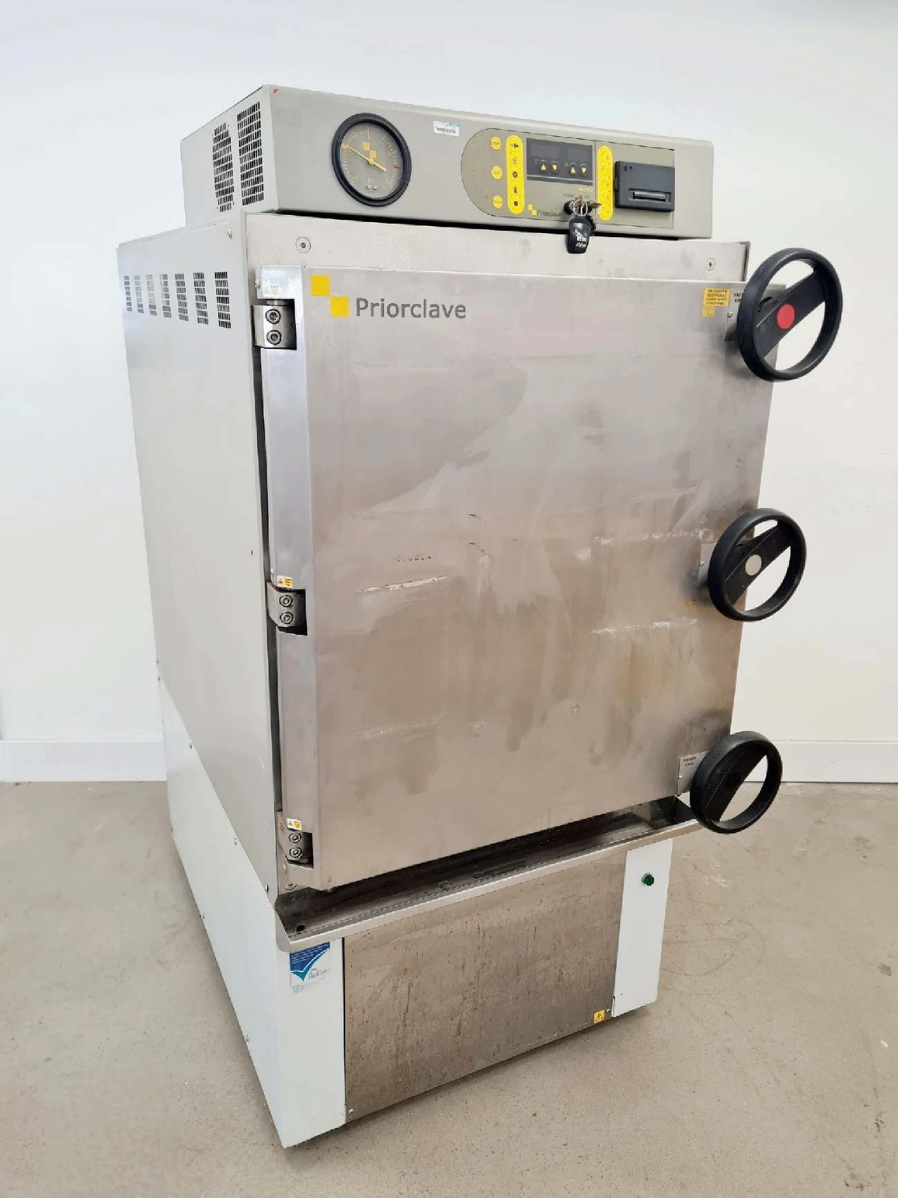 Priorclave PS/RSC/SH450 Front Loading Autoclave Lab