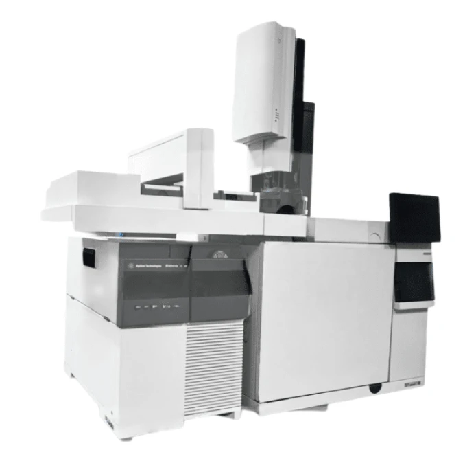 Agilent 8890 GC with Dual FID, Dual S/S Inlets, 5977A MSD, and 7693 Tray/Tower