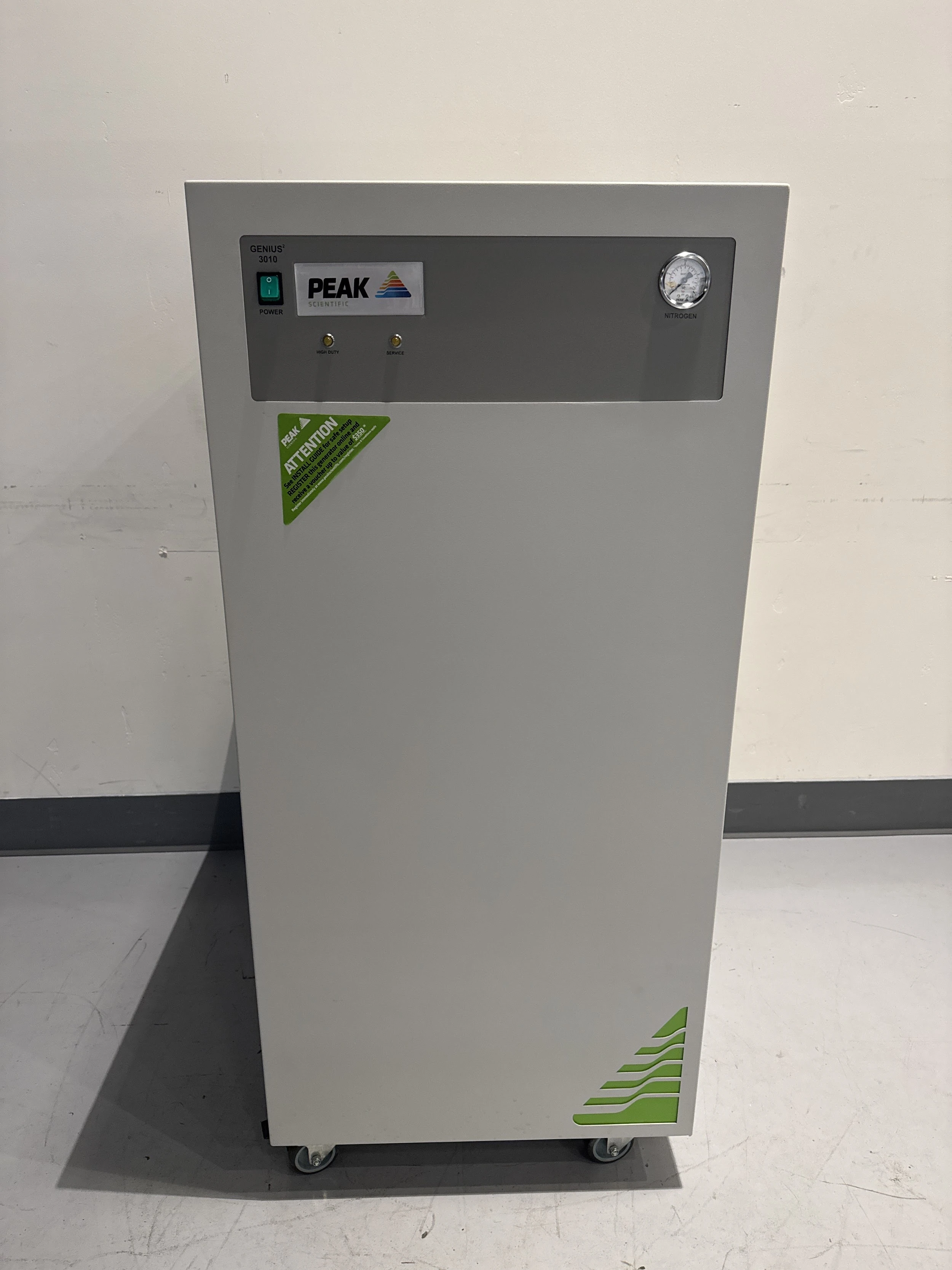 Peak Scientific Genius 3010 Laboratory Nitrogen Gas Generator
