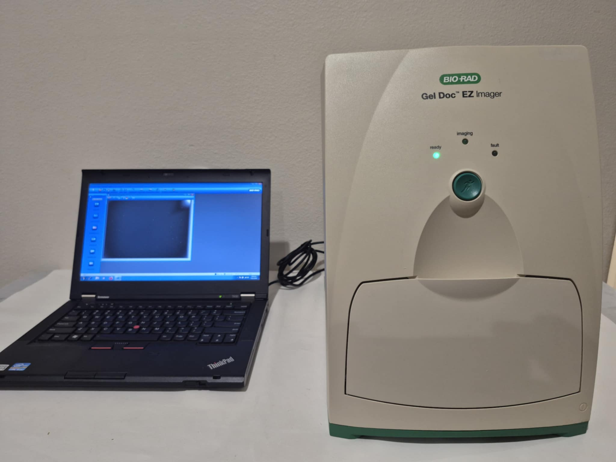 Bio Rad Gel Doc EZ Imager System