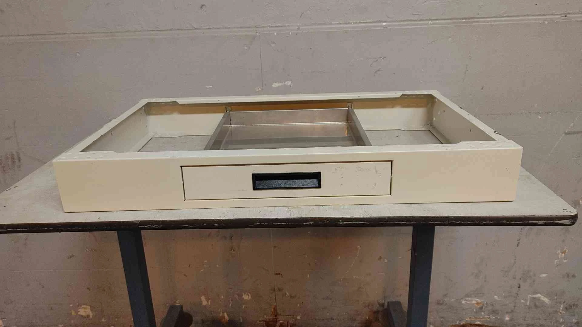 3' Recessed Apron Casework (108712)