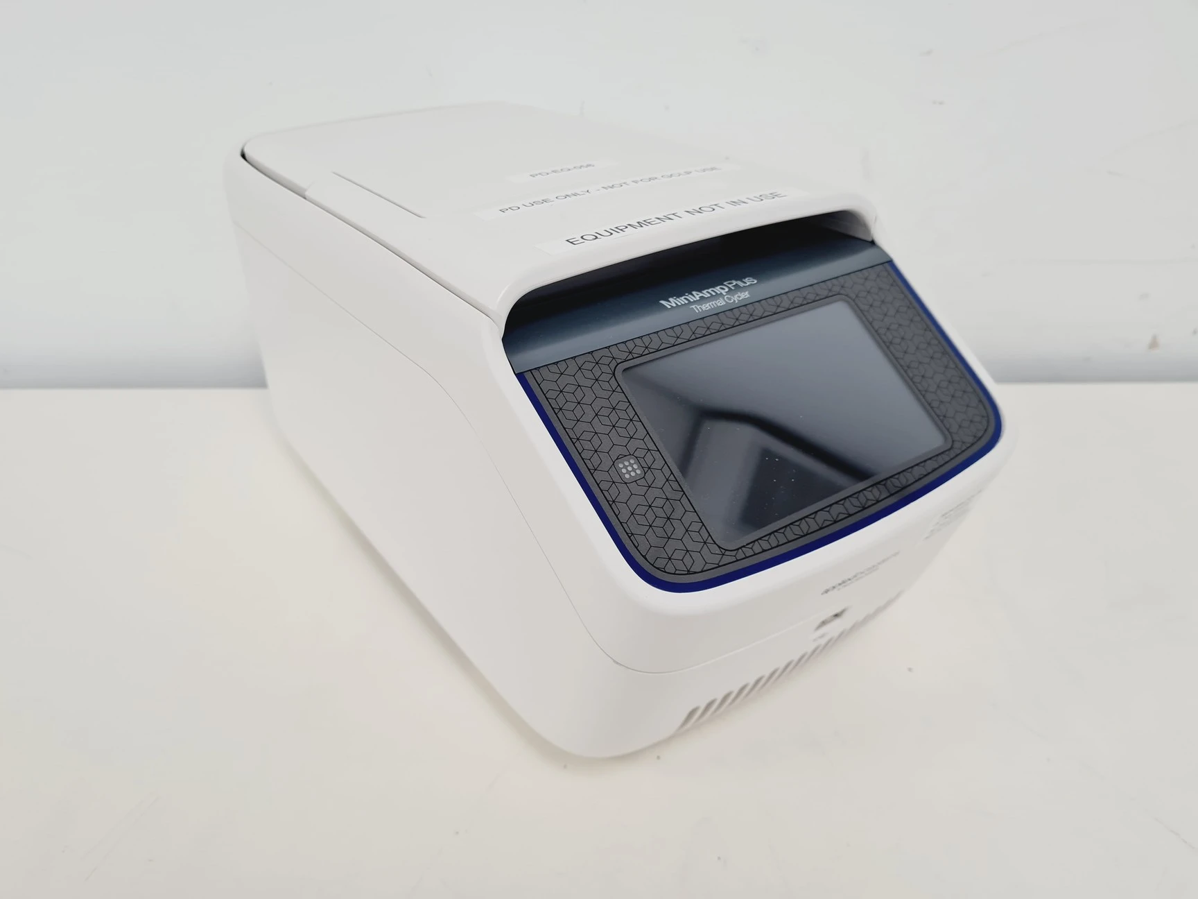 Thermo Scientific Applied Biosystems MiniAmp Plus Thermal Cycler Lab
