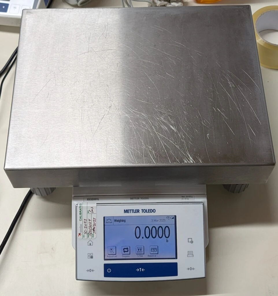 Mettler Toledo XS32001L Precision Balance