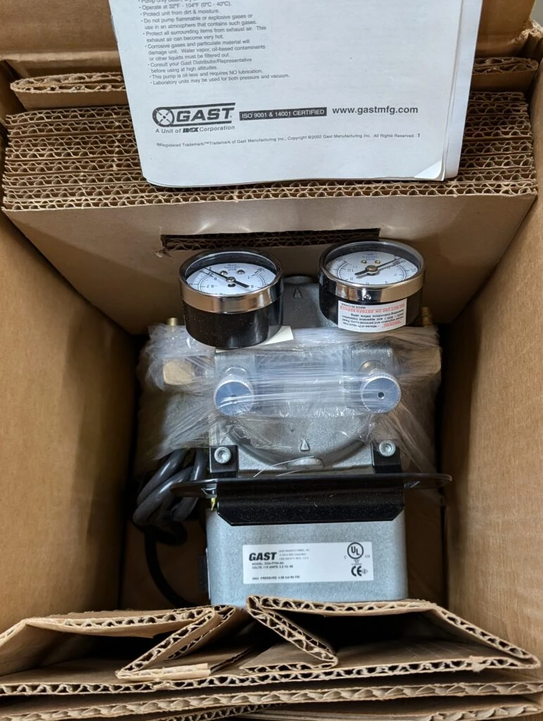 NEW &ndash; Gast Oil-Less Diaphragm-Type Pressure/Vacuum Pump DOA-P704-AA