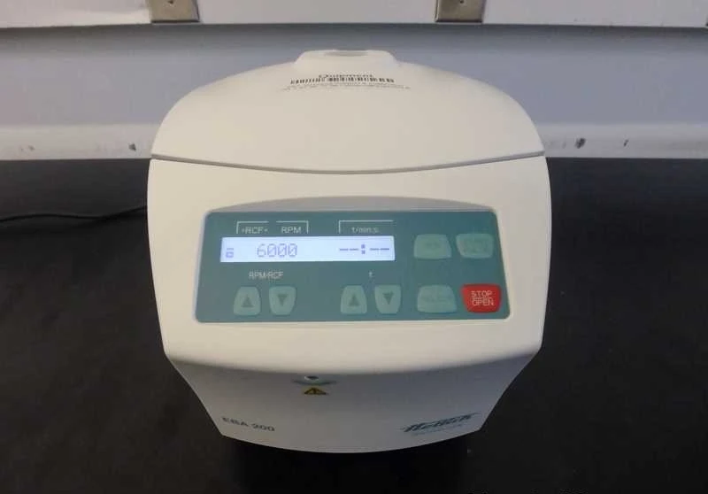 Hettich EBA 200 Clinical Centrifuge (1800-01)