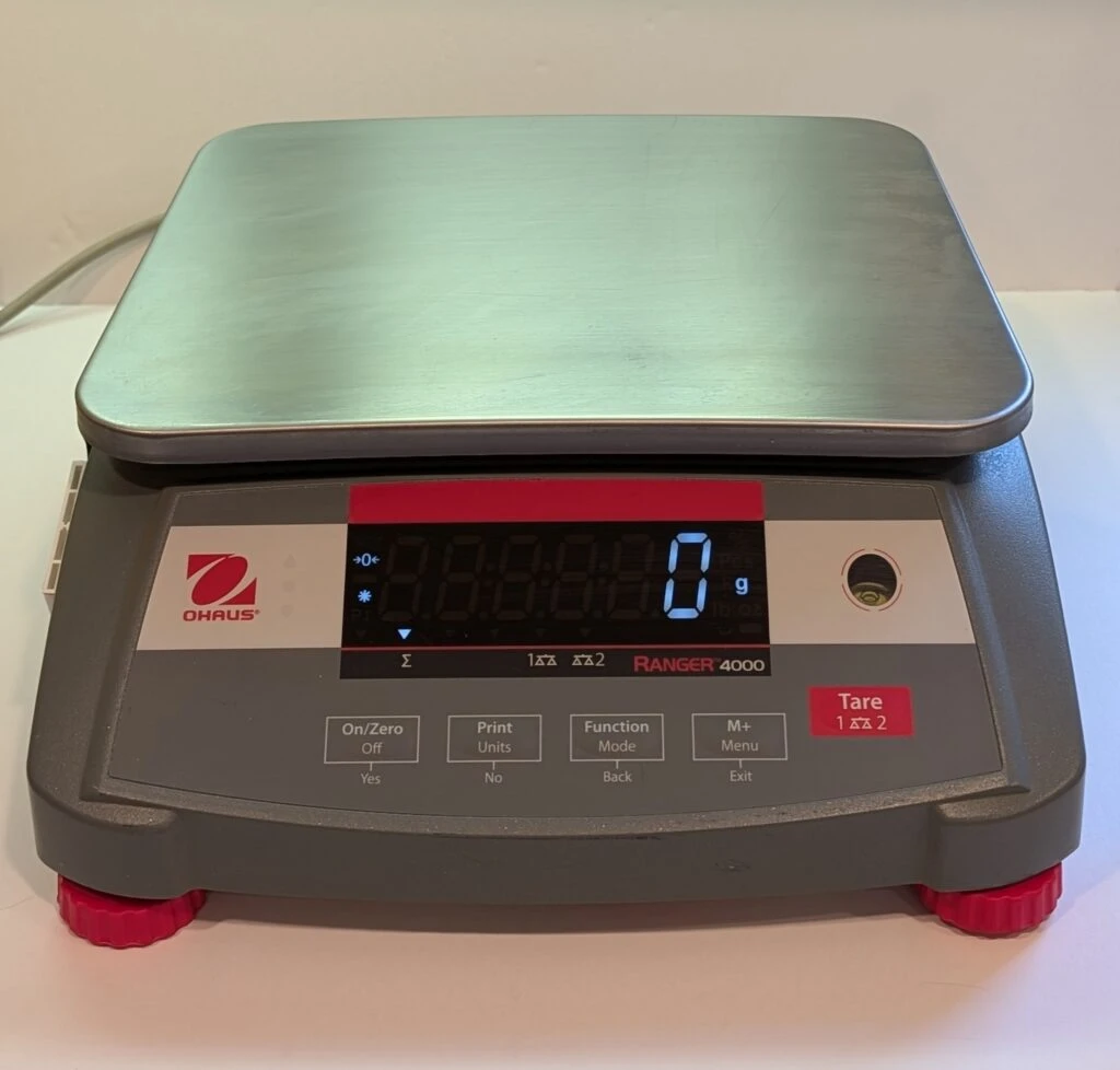 OHAUS Ranger 4000 Durable Compact Scale R41ME30 (30kg)