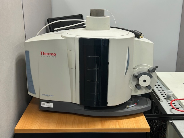 ICP-OES Thermo Scientific ICAP 6500  with ASX-520 autosampler complete