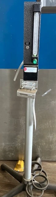 Surgivet Anesthesia Pole