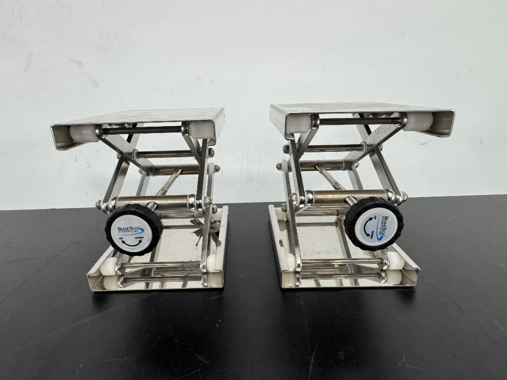 Brandtech Lab Jacks - Quantity 2