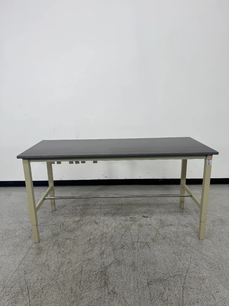 Global Industrial 6' Stationary Table