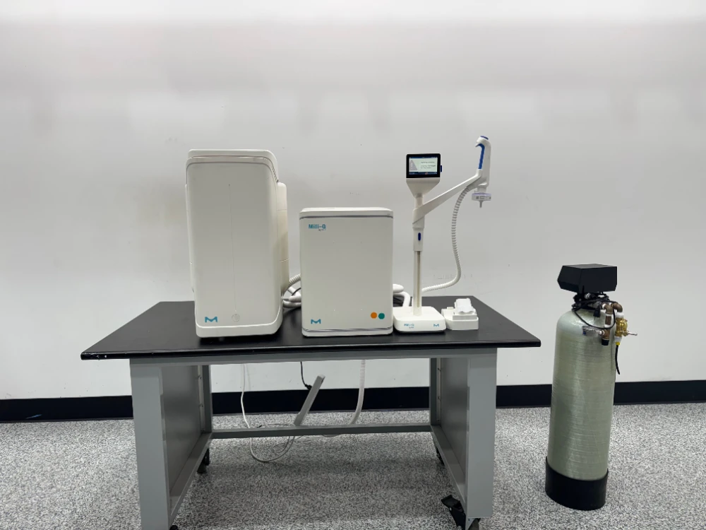 Millipore Milli-Q IQ 7000 Lab Water Purification System
