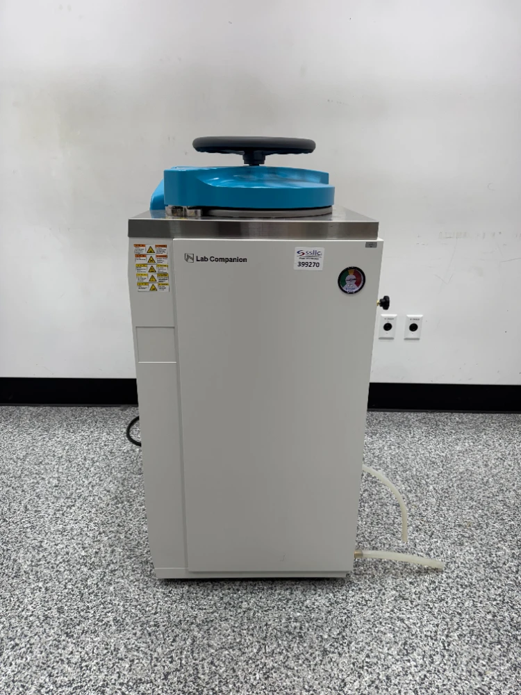 Lab Companion ST-105G Autoclave