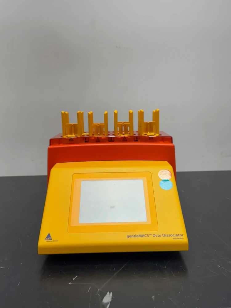 Miltenyi Biotec gentleMACS Octo Dissociator with Heaters