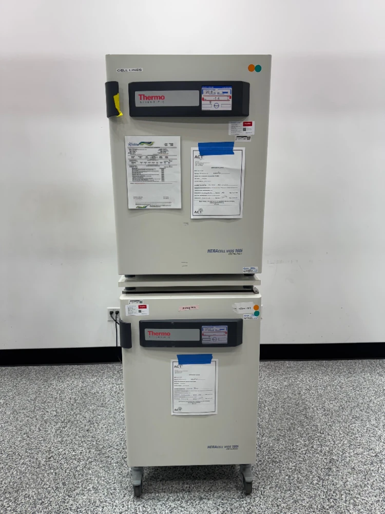 Thermo HERAcell Vios 160i Double Stack CO2 Incubator