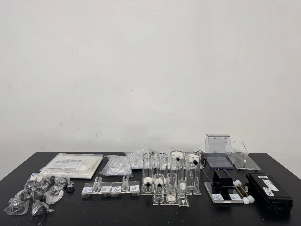 Lot Of Vivarium Parts And Accessories