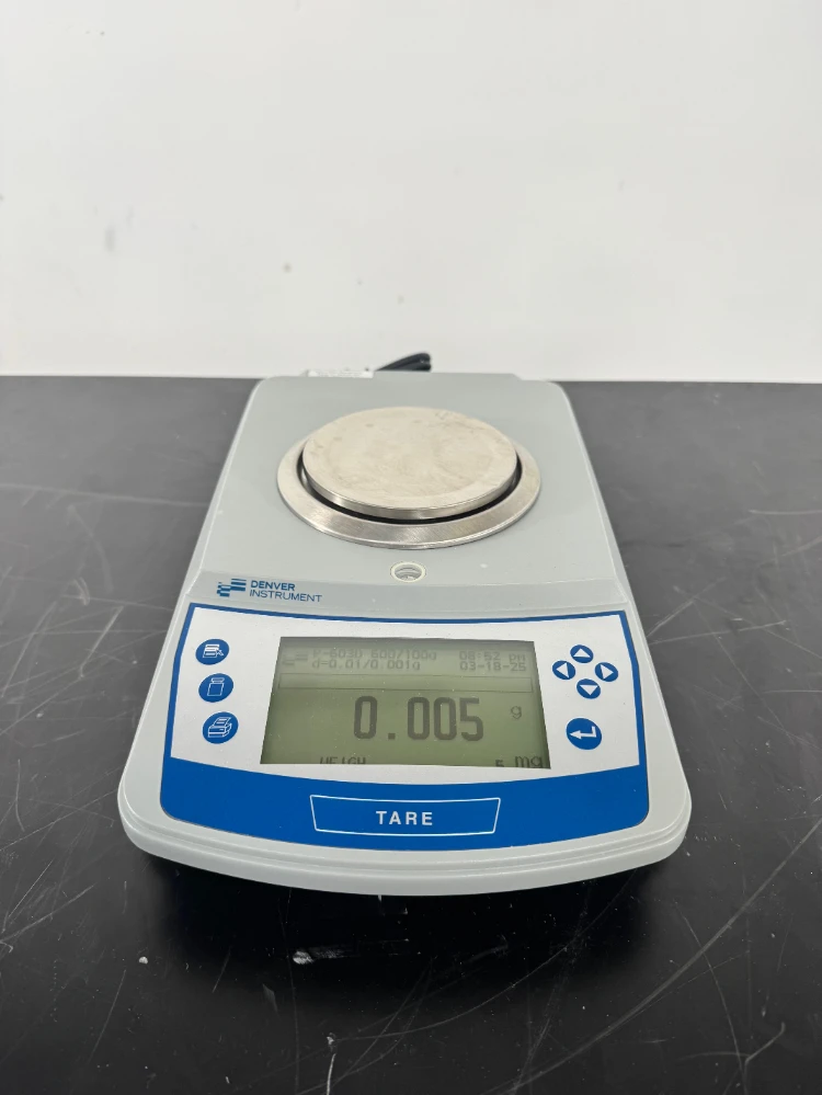 Denver Instrument Digital Scale