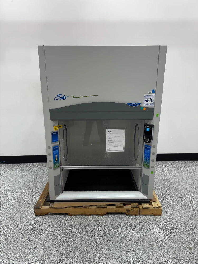 Labconco Echo 3' Fume Hood