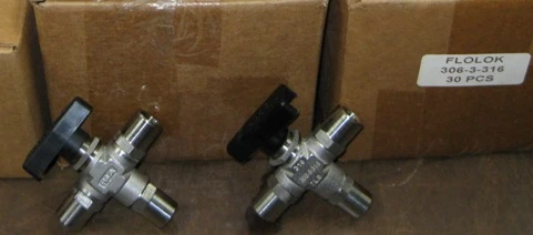 8 SSP STAINLESS STEEL PRODUCTS, 306-3-316 3-WAY BALL VALVES, 1/4-18 FNPT X 1/4-18 FNPT X 1/4-18 FNP