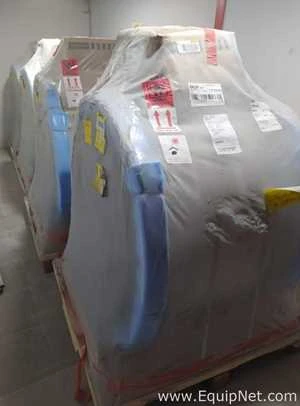 Unused Siemens MAG 5100W Electromagnetic Flowmeter 30 in