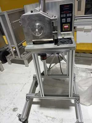 Fritsch PULVERISETTE 19 Grinder with Cyclone
