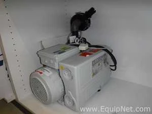 Leybold Sogevac SV40B Oil Sealed Vane Pump