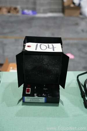 Lot 104 Listing# 1061074 Lot No 104 - Xytronic 426DLX Fume Extractor