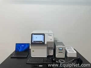 Sysmex XN-330 Automated Hematology Analyzer With Laptop And NXT Power NPTU800-L-N UPS
