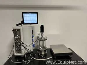 Lot 21 Listing# 1061918 Eppendorf BioFlo 320 Bioprocess Control Station with 5.5L Glass Reactor