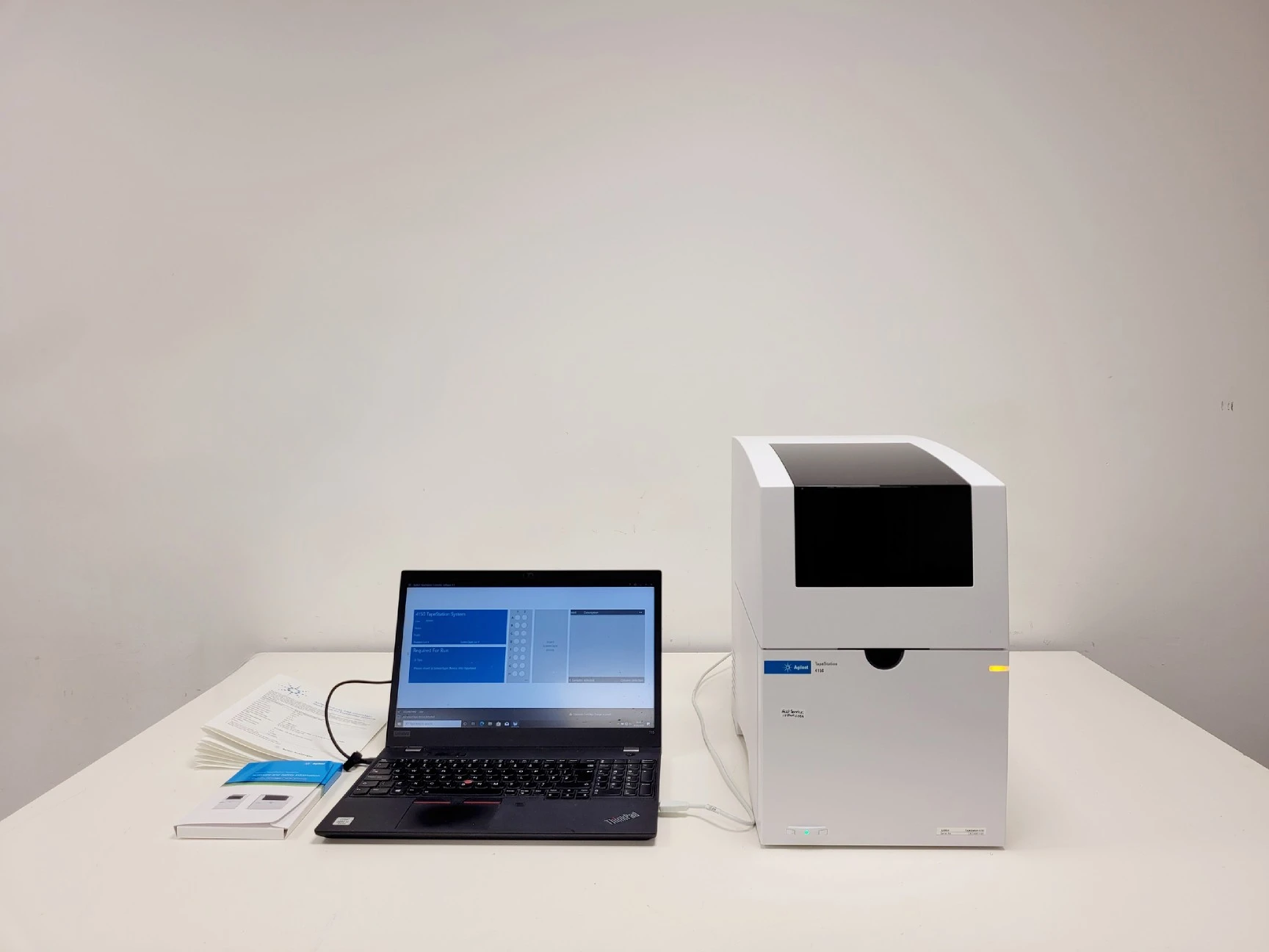 Agilent 4150 TapeStation System With Laptop &amp; Software Lab