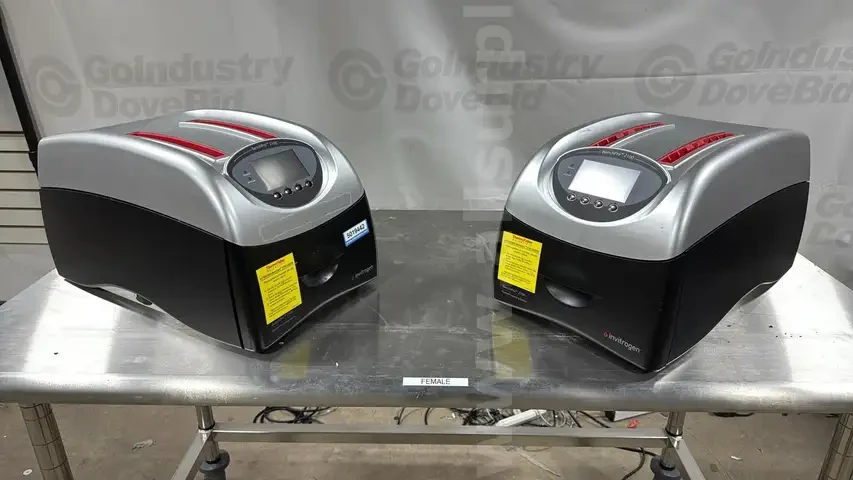 2 pcs. Invitrogen BenchPro 2100 Card Processing Station, Refurbished