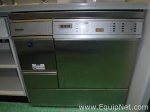 Lot 201 Listing# 870975 Miele G7783CD Lab and Parts Washer