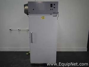 Lot 102 Listing# 1025065 Thermo Fisher Scientific 3920 Environmental and Stability Chamber