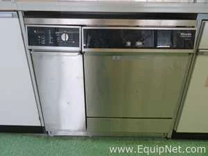 Lot 117 Listing# 878237 Miele G 7783 CD Laboratory Disinfectant Glassware Washer