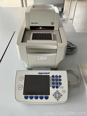 Lot 187 Listing# 952655 Eppendorf Mastercycler EpGradient PCR and Thermal Cycler