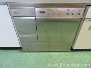 Lot 118 Listing# 878217 Miele G 7783 CD Laboratory Disinfectant Glassware Washer