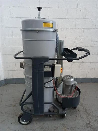Nilfisk model L30S vacuum cleaner