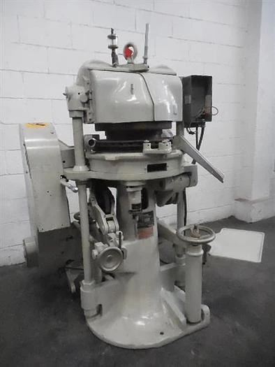 STOKES MODEL BB2 513-3 45-STATION TABLET PRES
