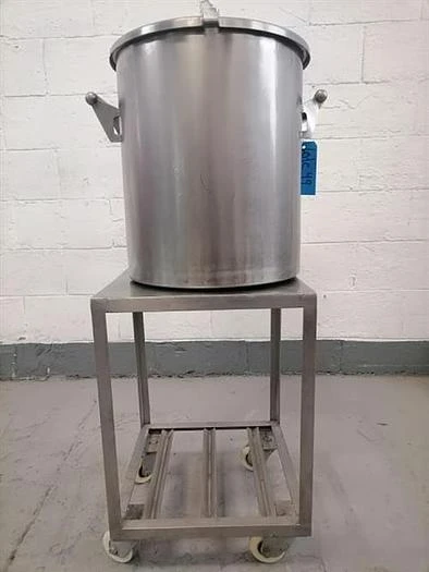 Stainless steel  13 gallon tank