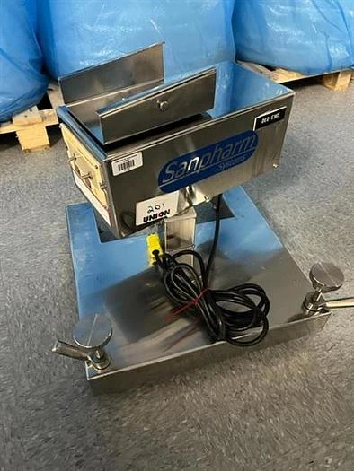 Sanpharm Systems model TE101-L stainless steel vibratory tablet deduster
