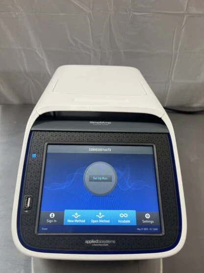 Applied Biosystems A24812 SimpliAmp Thermal Cycler
