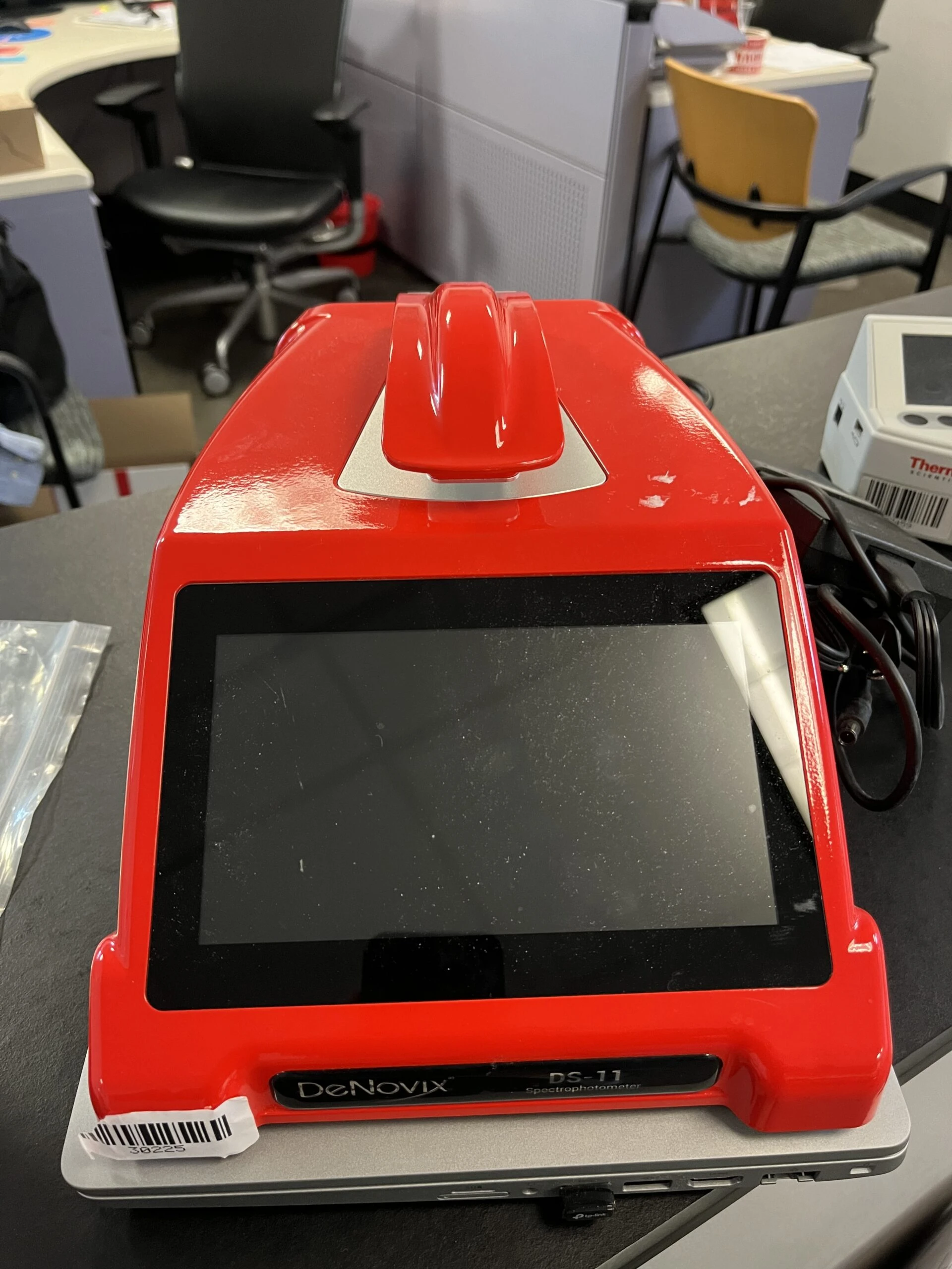 DeNovix DS-11 Series Spectrophotometer UV/Vis Reader