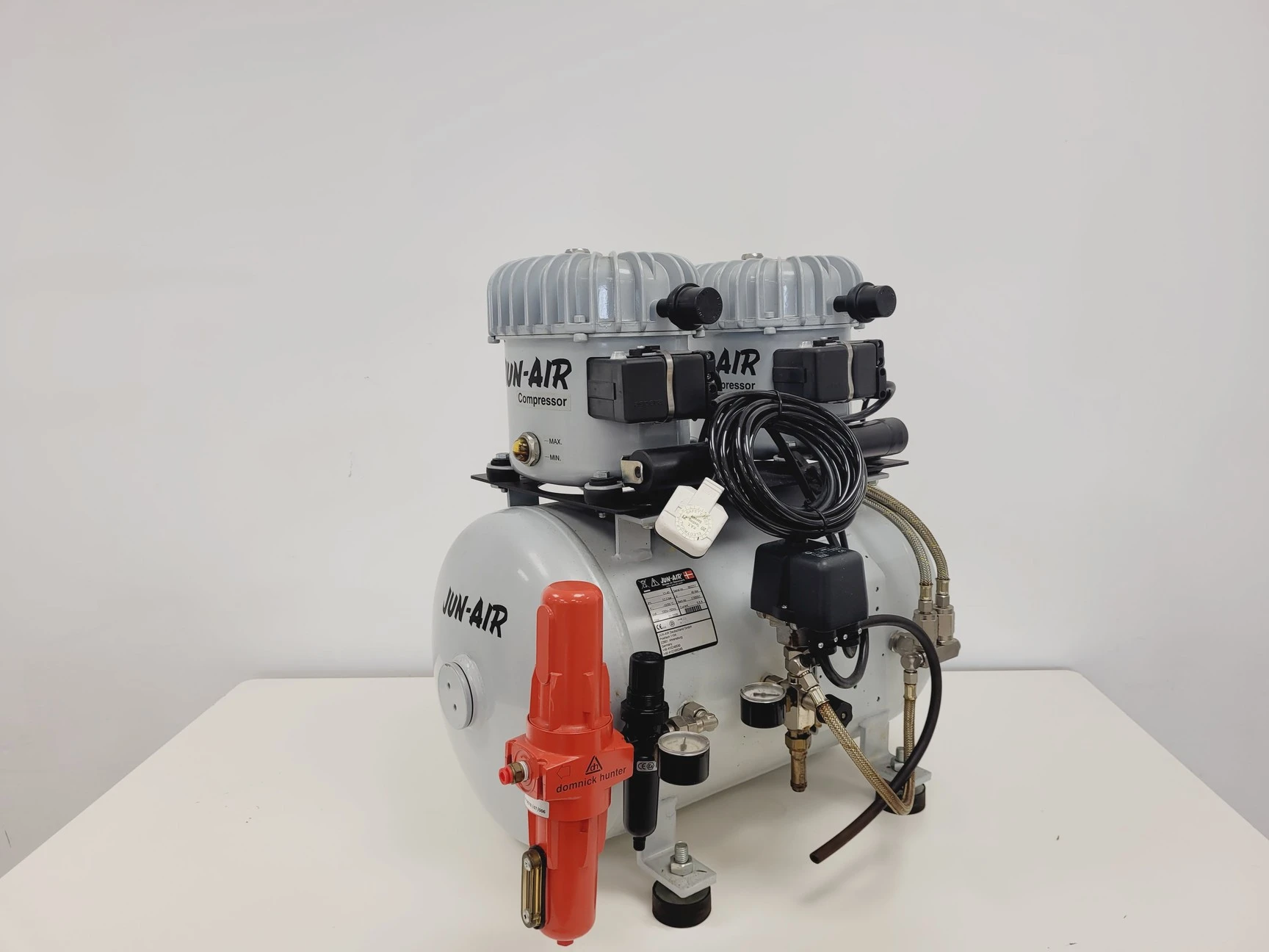 Jun-Air 12-40/Model 6 Compressor 40 Litre