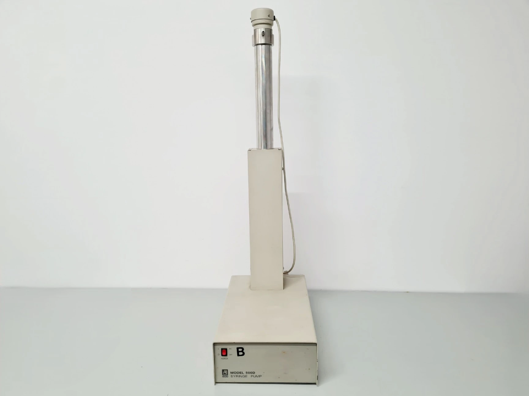 ISCO Model 500D Syringe Pump Lab