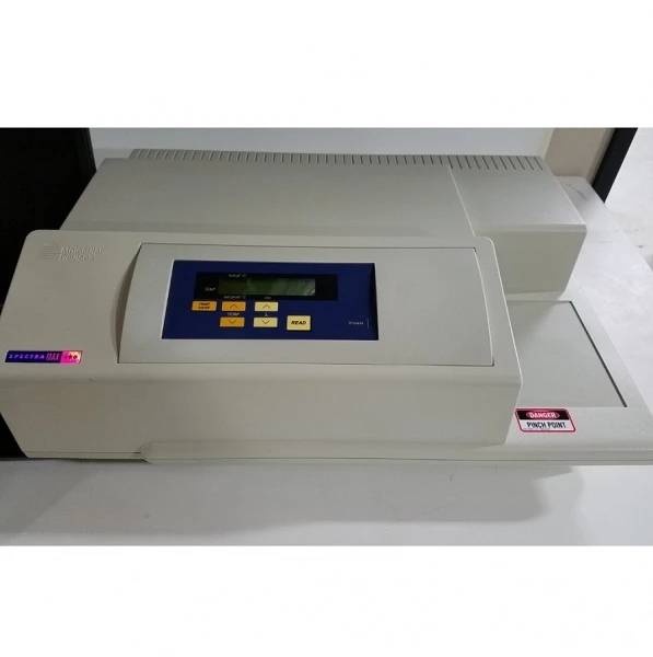 Molecular Devices SpectraMax 190 Plate Reader