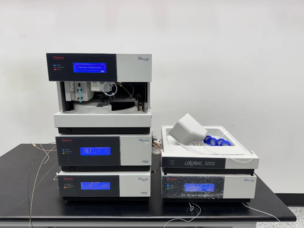 Thermo Dionex UltiMate 3000 UPLC System