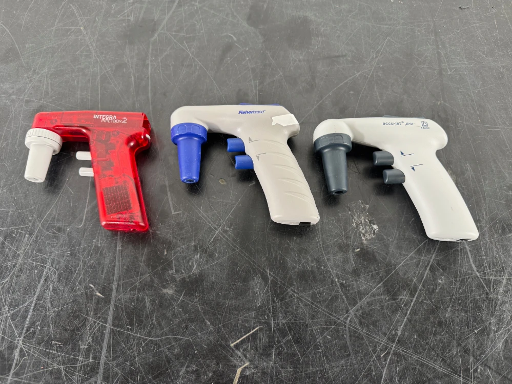 Lot Of Pipette Fillers