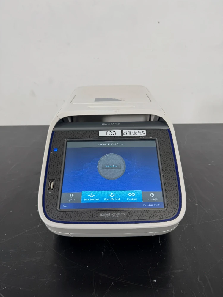 Applied Biosystems SimpliAmp Thermal Cycler