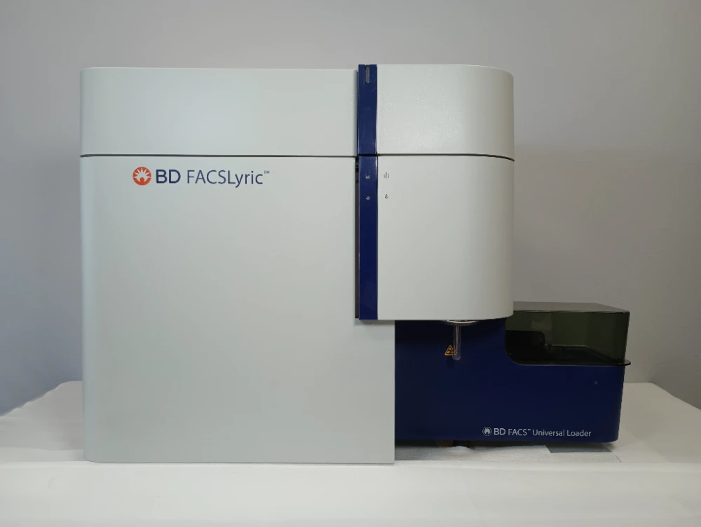BD FACSLyric Flow Cytometer RUO -3 Laser 10 Color