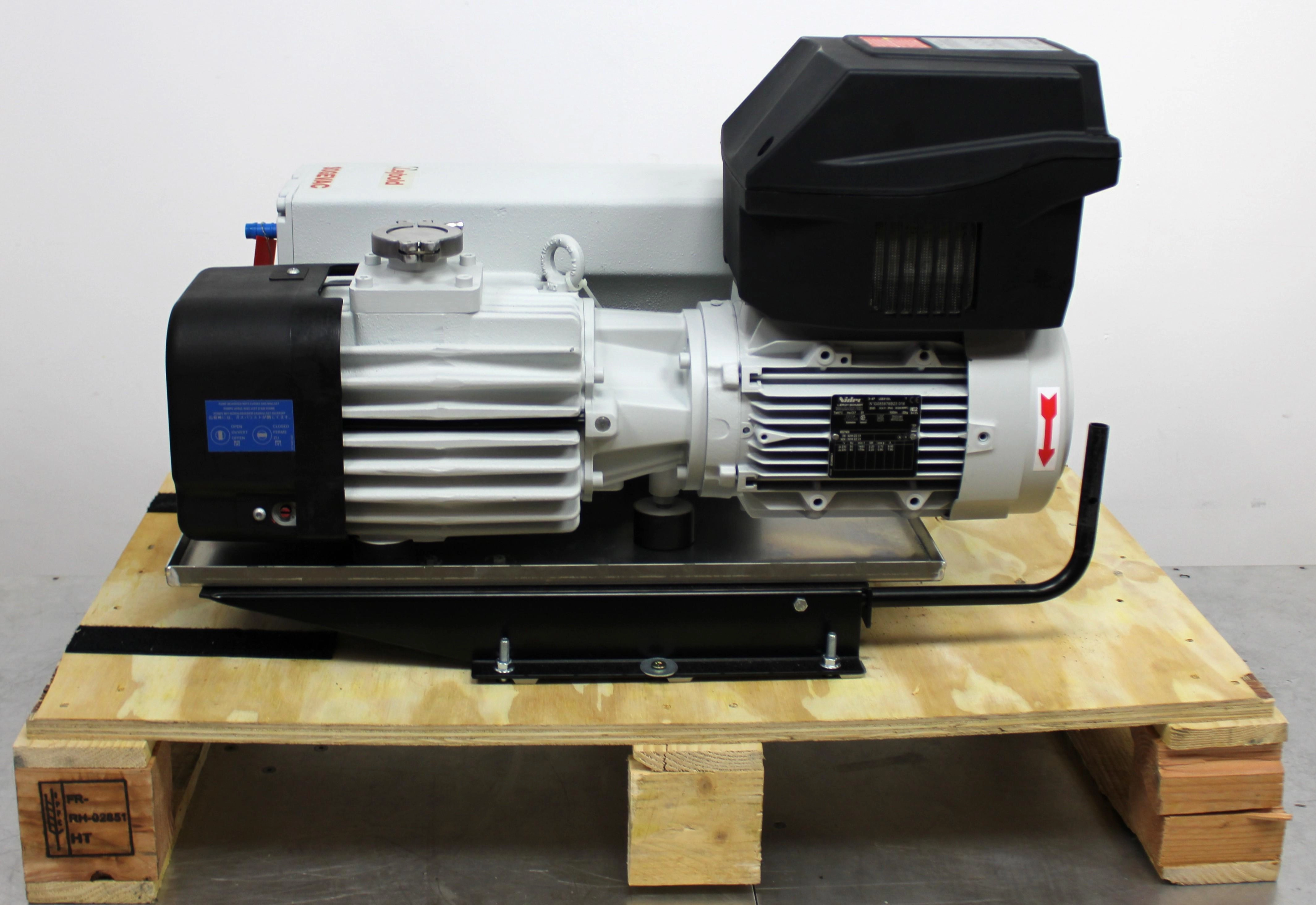 Leybold Sogevac SV 120 BIFC Vacuum Pump - 7000730