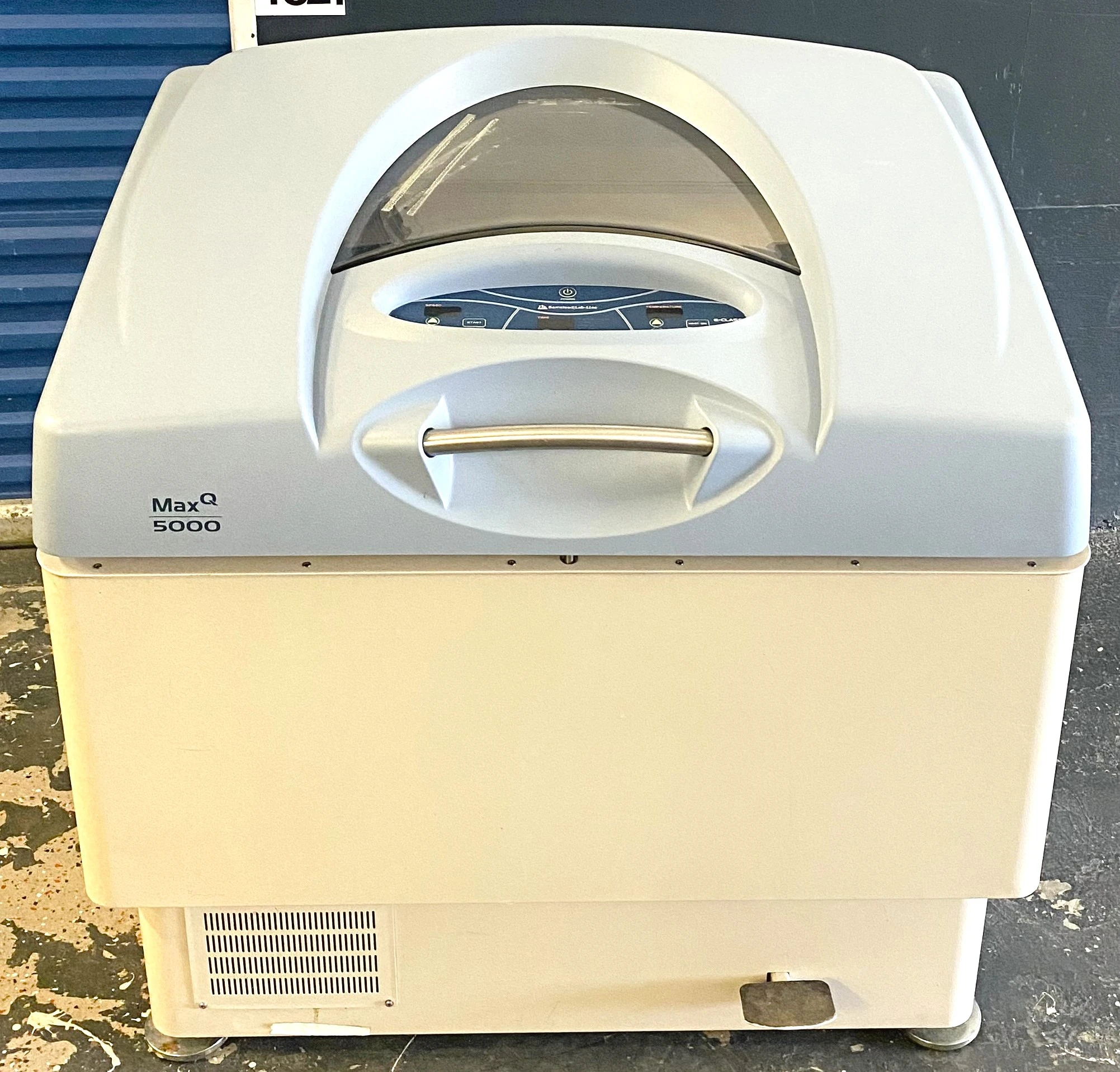 Barnstead Lab-Line MaxQ 5000 Incubating Orbital Shaker